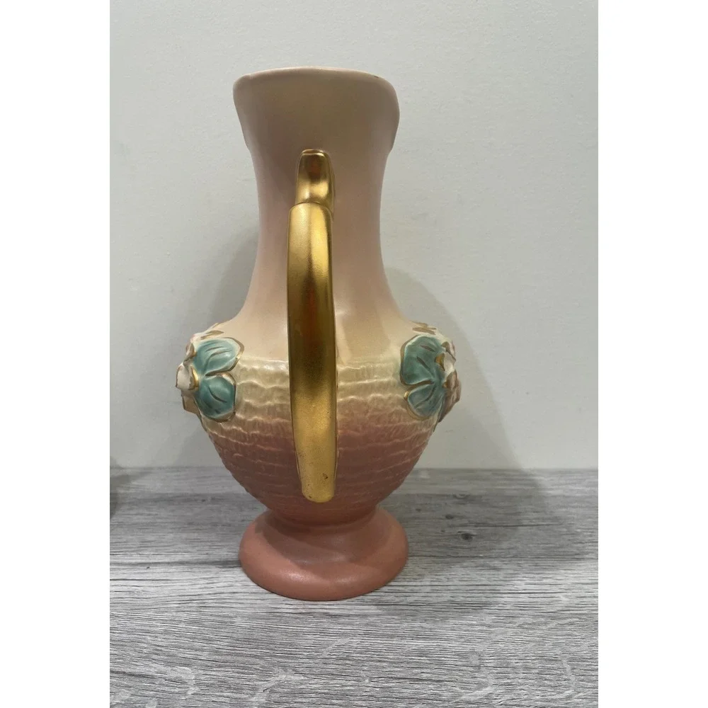 Hull Art Pottery hull art